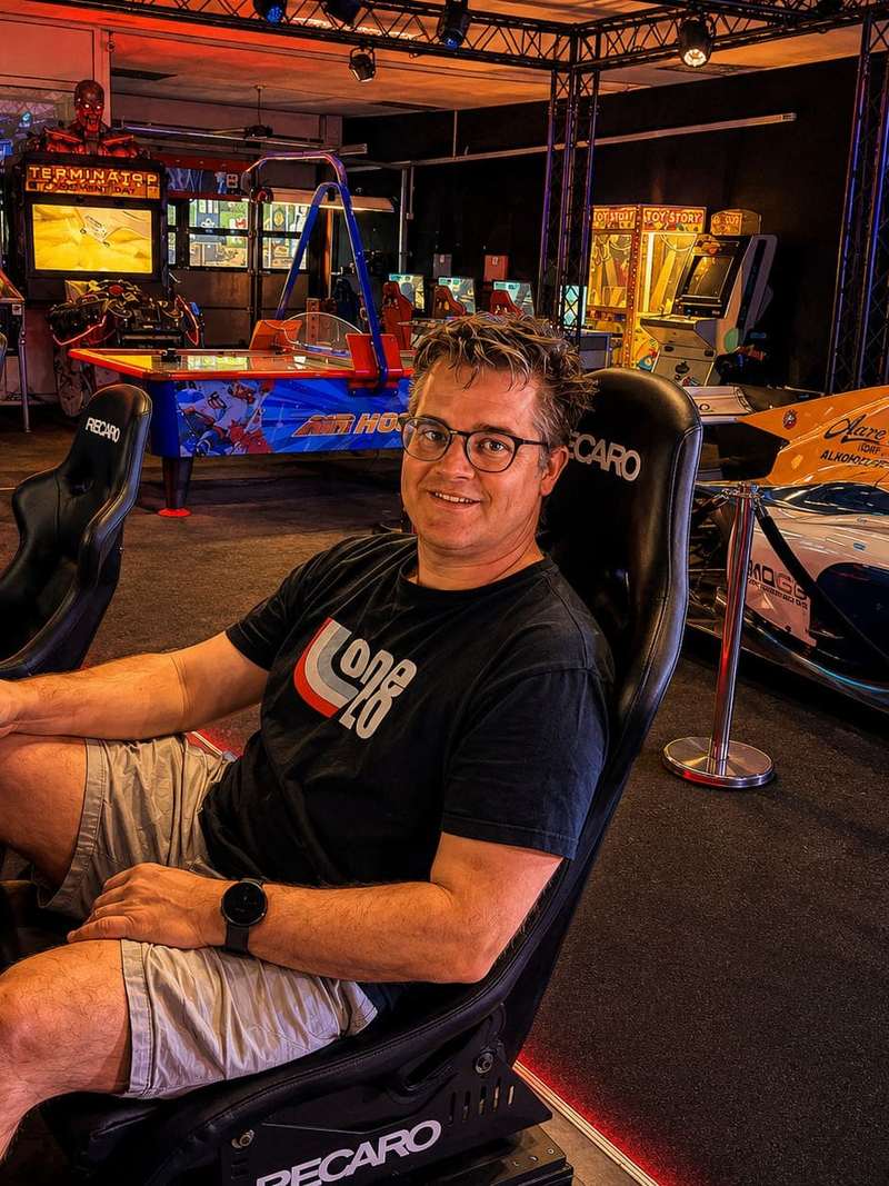 Roger der Race Club Master vom AP Café Indoor-Racing